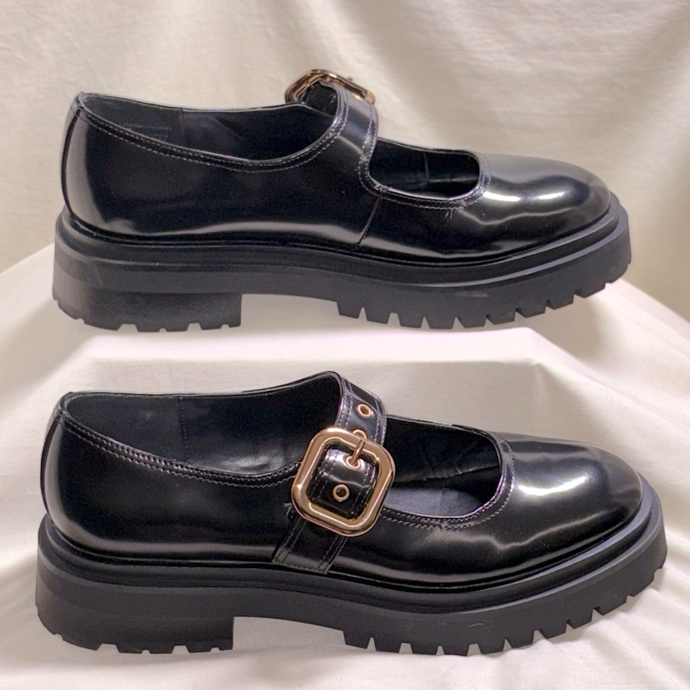Steve Madden Lyndon Black Mary Jane Women’s Loafer w/ Lug Sole & Buckle, Sz 10
